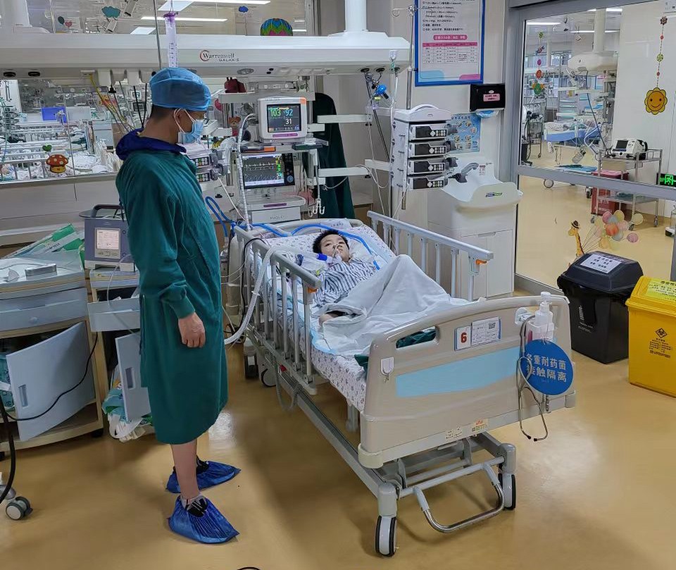 加查县跨省救护车出租公司