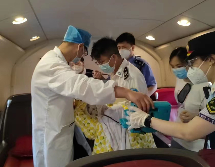 加查县高铁转院公司