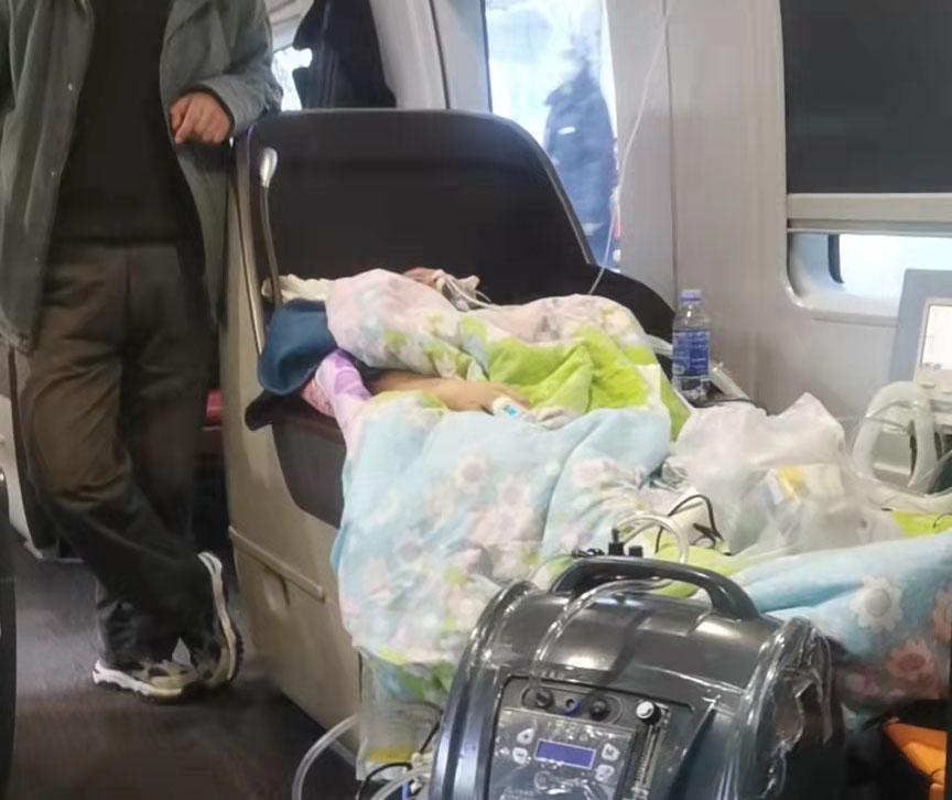 加查县高铁转运